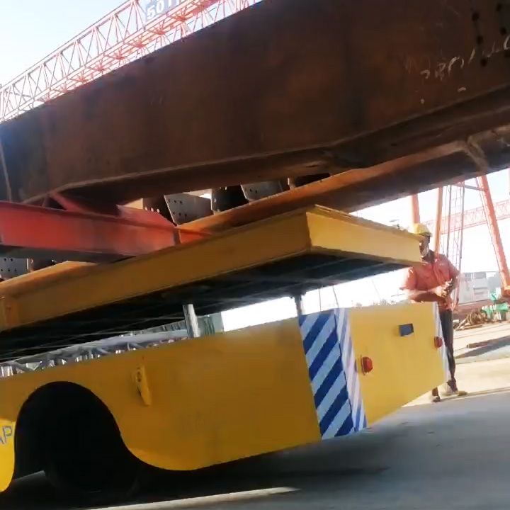 寧波某客戶20噸電動(dòng)無(wú)軌平臺(tái)車(chē)成功交付