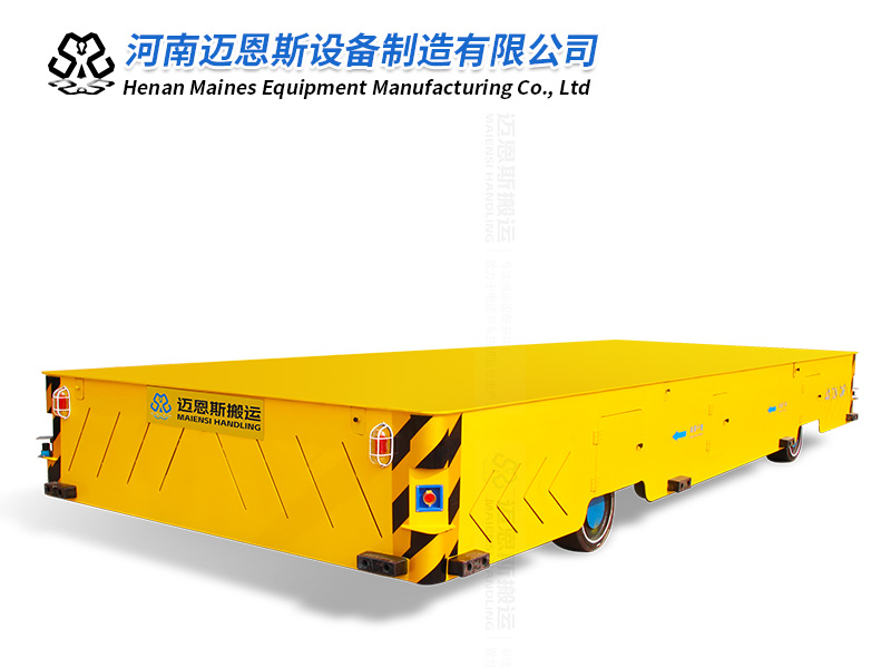 真空設(shè)備重載AGV搬運(yùn)車(chē)試機(jī)成功
